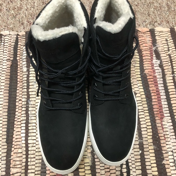 COPY - Timberland Size 10 Sneaker boots - Picture 3 of 5